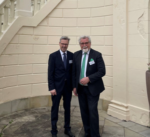 Justizstaatssekretär Dr. Matthias Frey und Justizminister Herbert Mertin