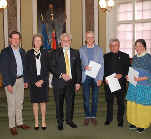 Gruppenfoto von Norbert Gschwind, Anja Schraut, Herbert Mertin, Jörg Nicklis, Alois Gensheimer und Annette Klemm
