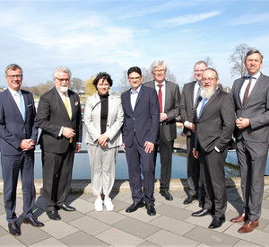 Gruppenfoto von Thomas Bergmann, Herbert Mertin, Ulrike Porcher-Christmann, Olivier Merten, Michael Brandt, Harald Kruse, Gerd Deutschler und Thomas Henrichs
